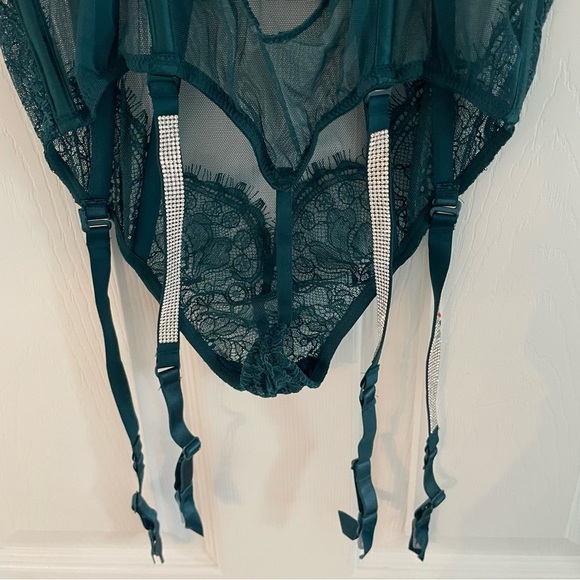 New! Victoria's Secret Green Lingerie Shine Strap Lace Teddy Garter 22864 - Picture 7 of 10